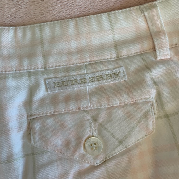 Burberry Golf womens shorts size 4 - Picture 3 of 4